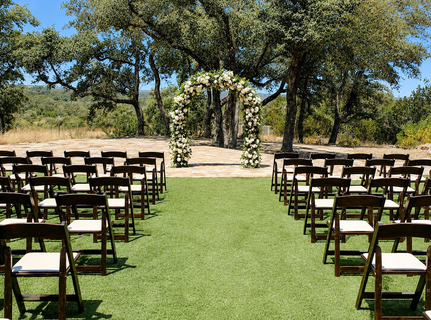 Allegro Wedding & Events Venue outdoor ceremony