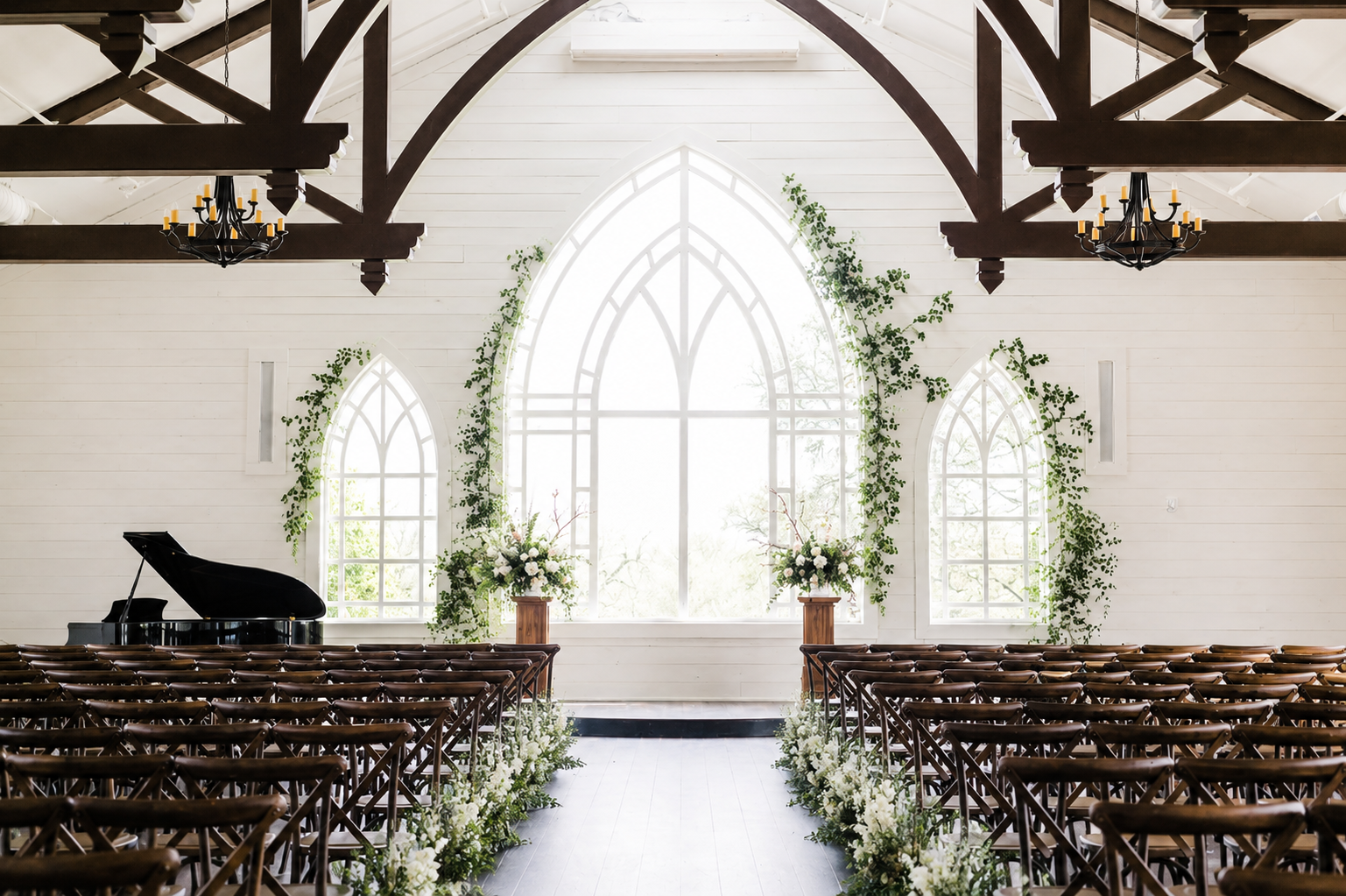 HighPointe Estate indoor ceremony