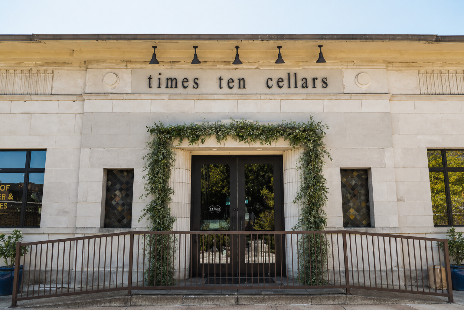 Times Ten Cellars property exterior
