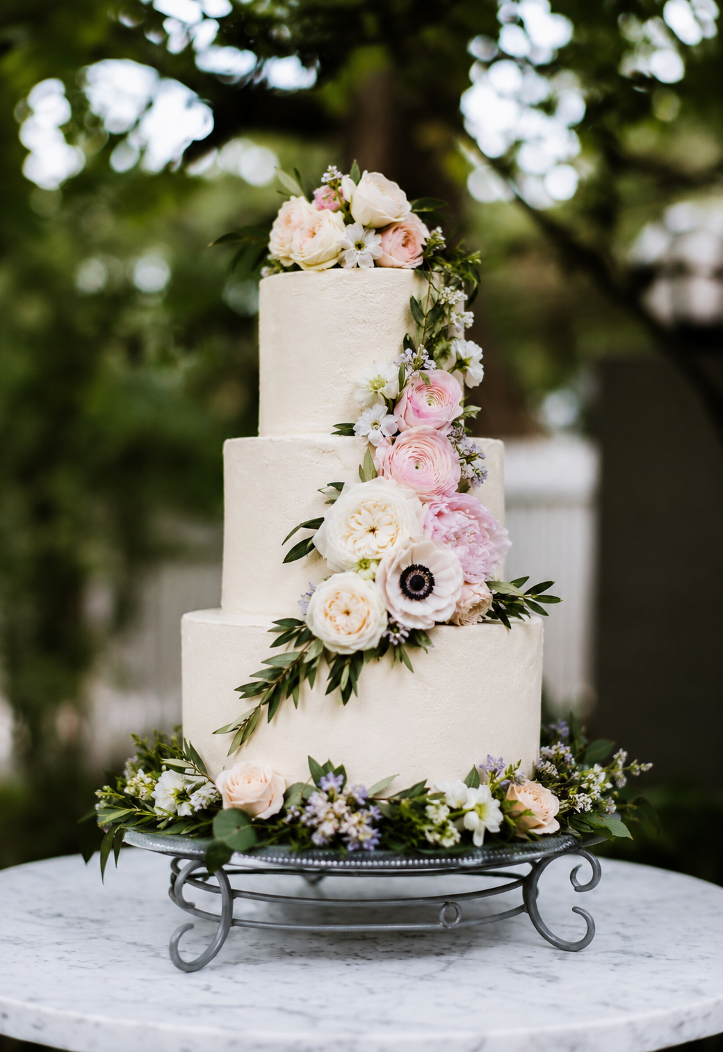 Glace Cakes