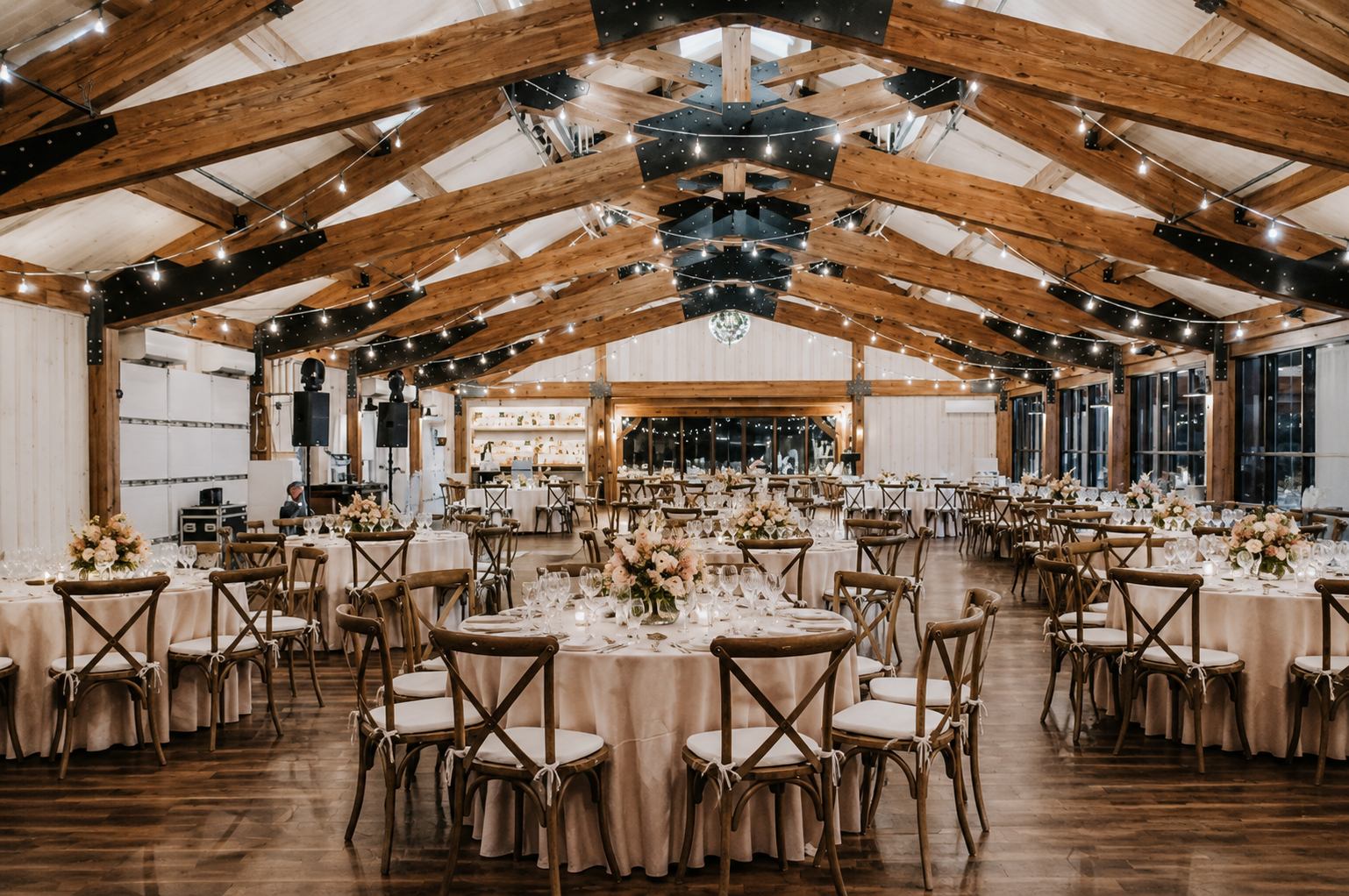 Red Maple Vineyard rustic reception