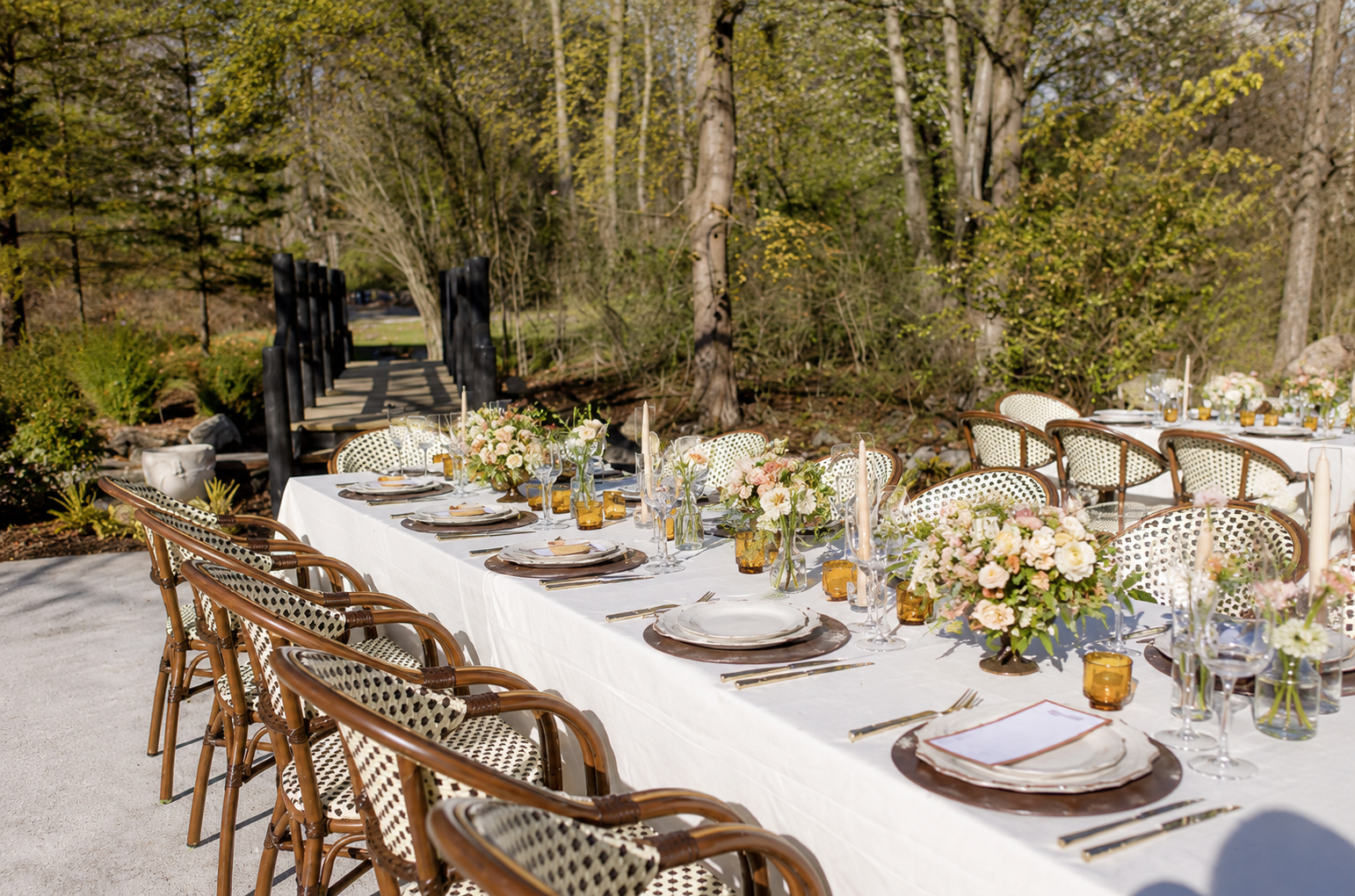 The Bird and Bottle Inn wooded outdoor reception