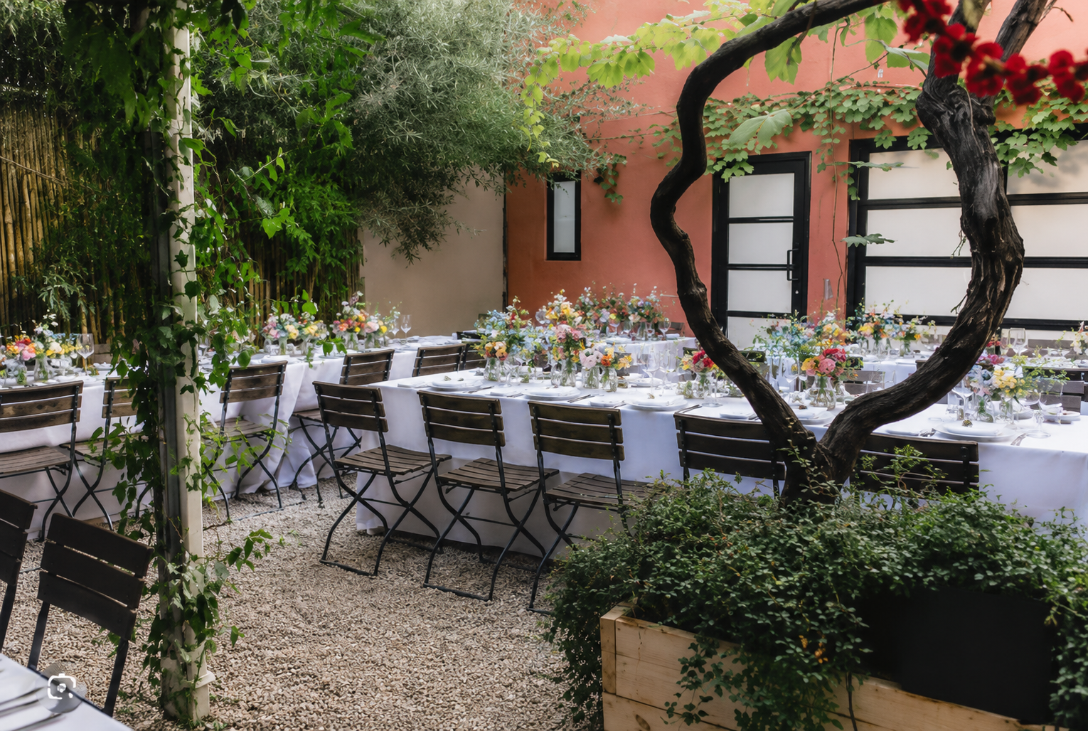 Frankie’s 457 Spuntino courtyard reception