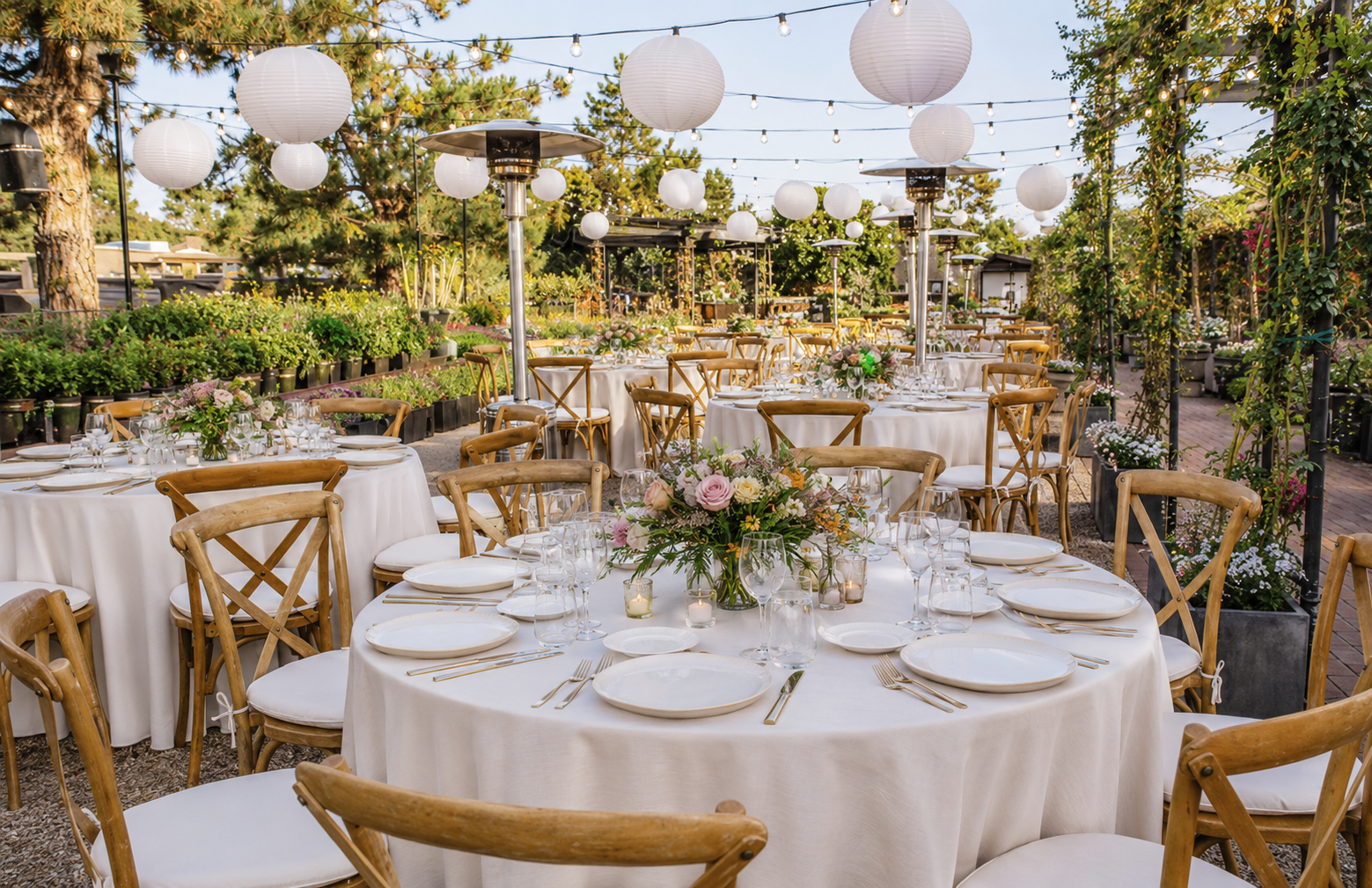 Roger's Gardens courtyard reception