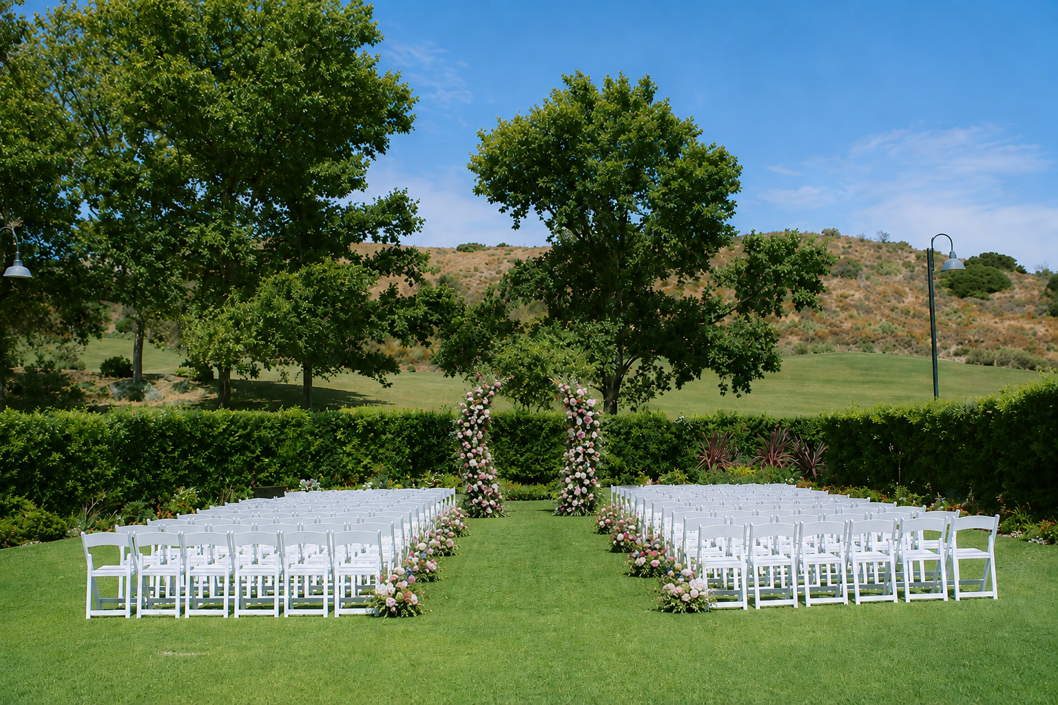 Strawberry Farms Golf Club hillside ceremony