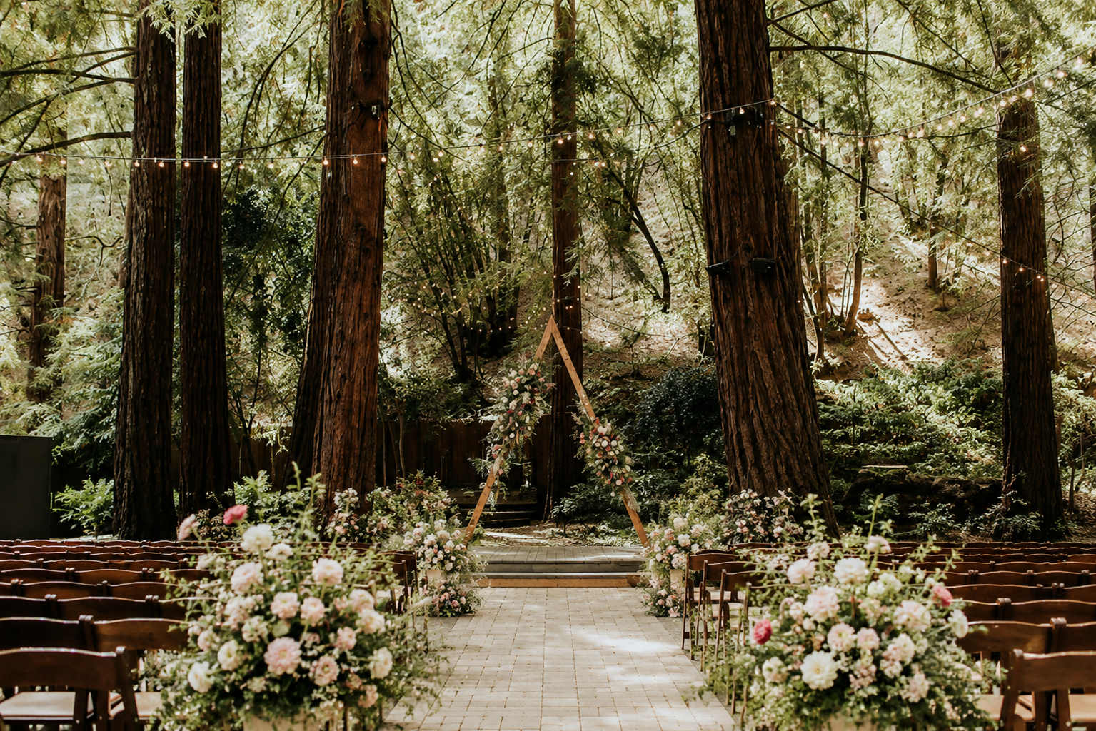 Deer Park Villa forest ceremony